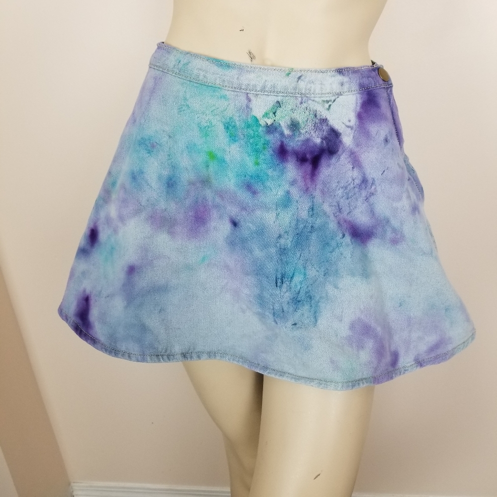 Bullhead denim co. Tie dye jean skirt blue purple